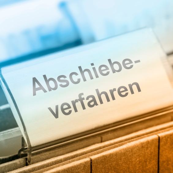 Abschiebung: Die wichtigsten Fakten im Überblick